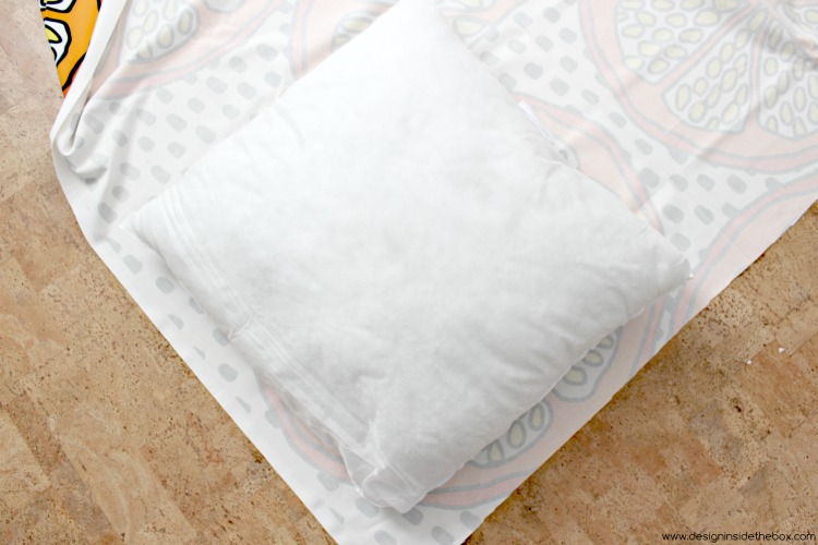 Easiest DIY Pillow Cover EVER! www.designinsidethebox.com
